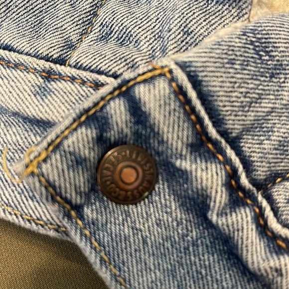 LEVI’S STRAUSS & Co. Original Sherpa lined w hand pockets JACKET size MEDIUM - Picture 16 of 16